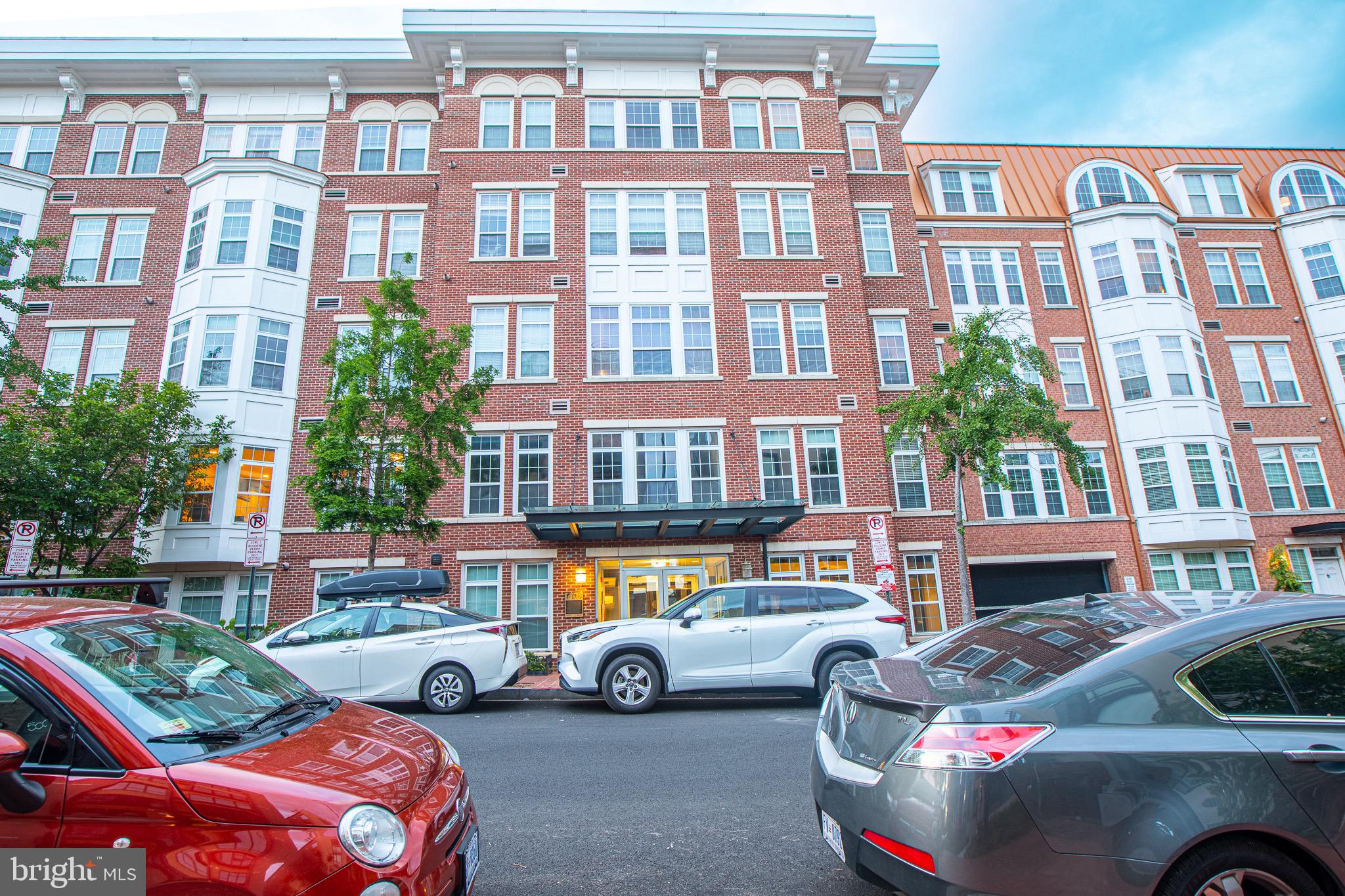 1451 Belmont St NW Unit 205