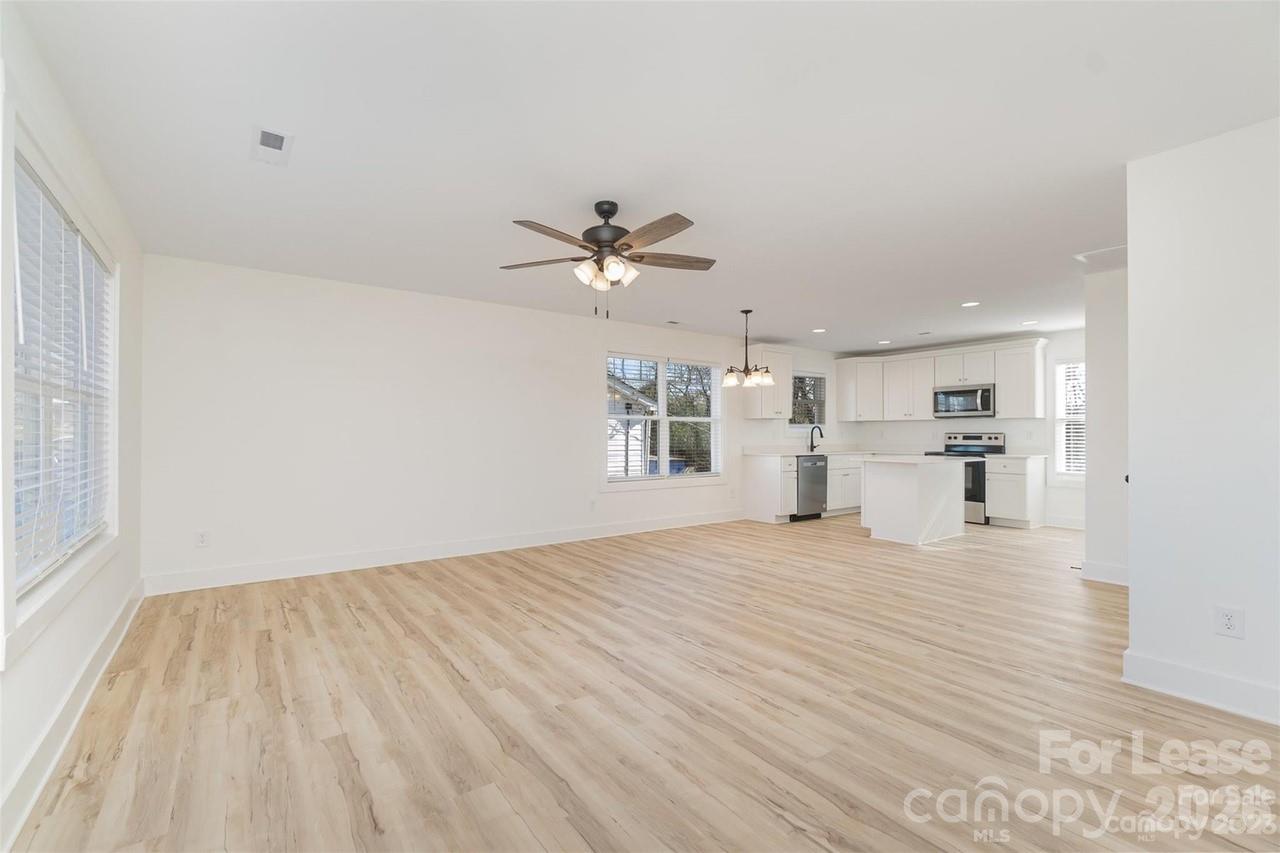 195 Vee Avenue Southwest Concord, NC 28025 - Photo 3 of 18