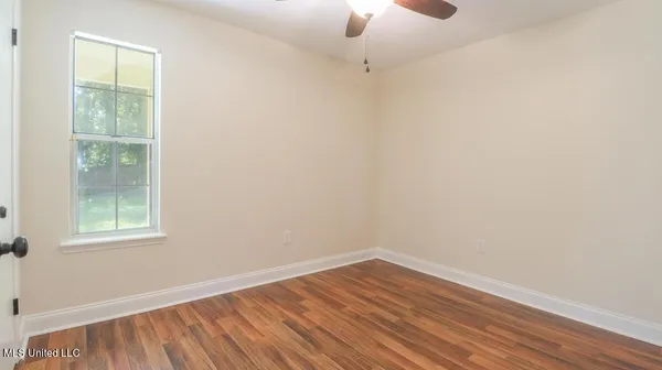 $1,650 | 1737 James Buchanan Drive, Biloxi, MS 39531