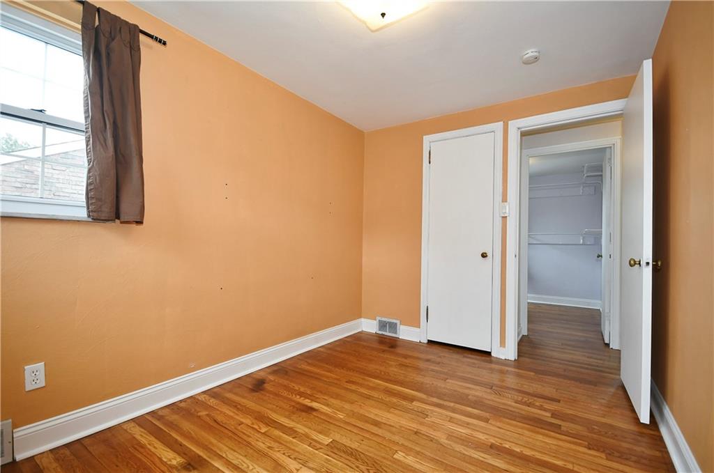 1036 Hastie Road Pittsburgh, PA 15234 - Photo 18 of 24 Gallery Image 18
