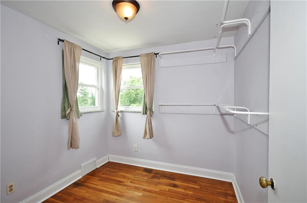1036 Hastie Road Pittsburgh, PA 15234 - Photo 19 of 24 Gallery Image 19