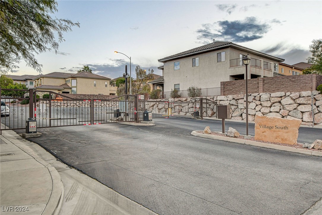 1118 Riddle Glen Street Henderson, NV 89012 - Photo 71 of 82 Gated entry to community
