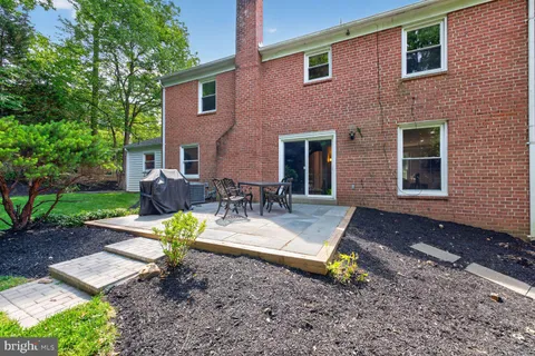 $929,000 | 1395 Stratton Drive, Rockville, MD 20854