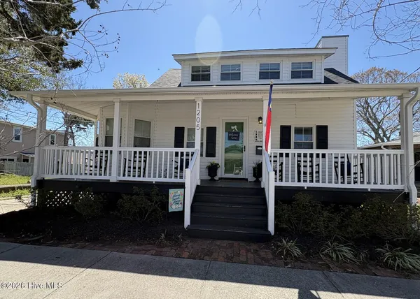 $678,500 | 1205 Evans Street, Morehead City, NC 28557