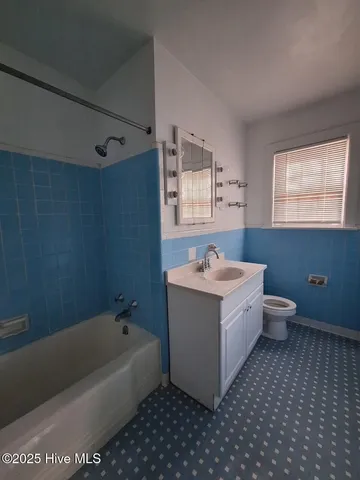 $1,950 | 1613 Longwood Drive, Greenville, NC 27858