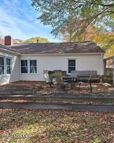 $1,850 | 1613 Longwood Drive, Greenville, NC 27858