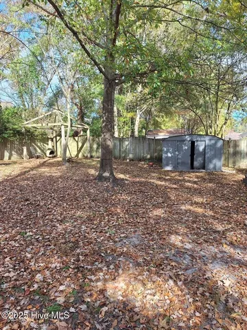 $1,950 | 1613 Longwood Drive, Greenville, NC 27858