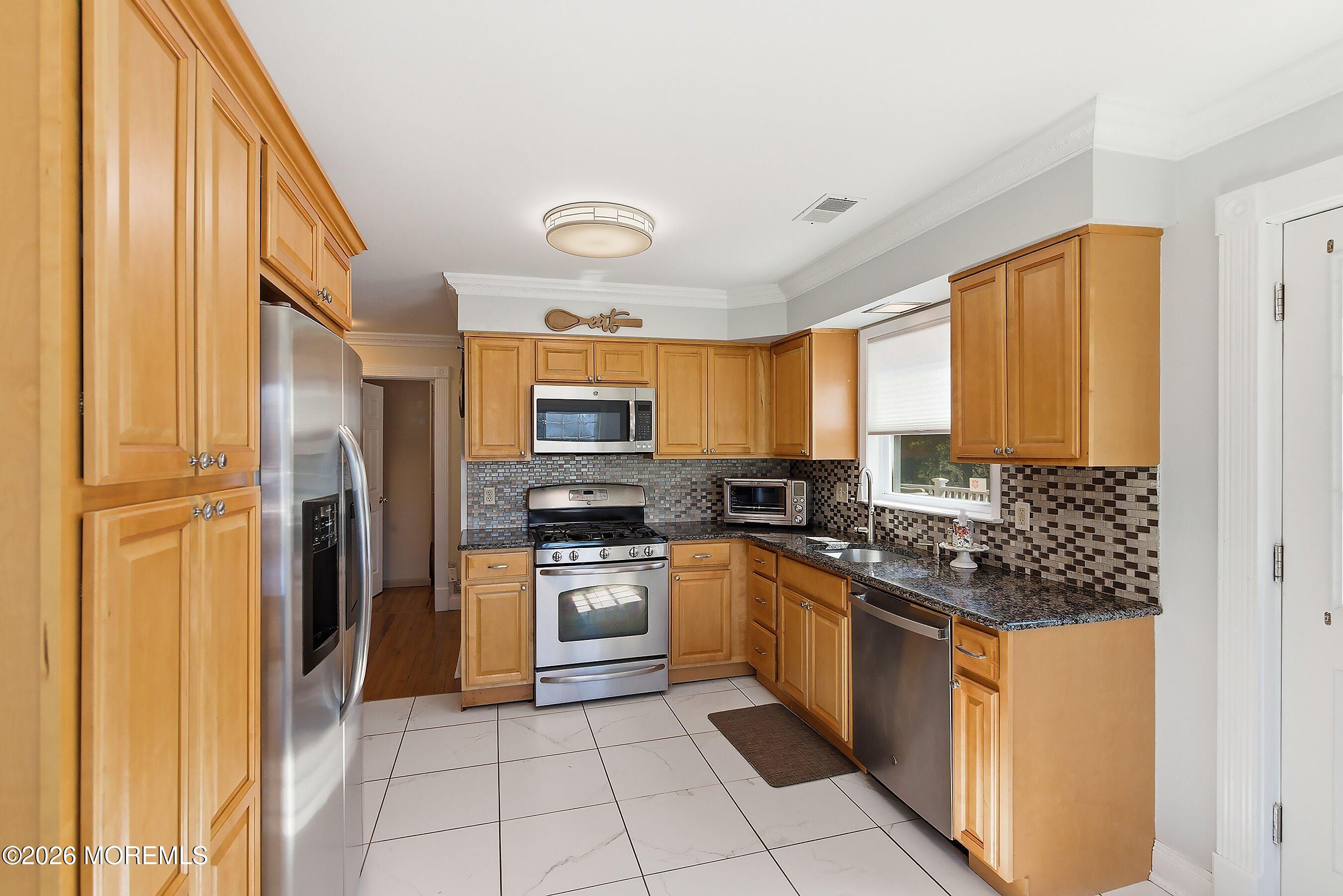 471 Harmony Road Jackson, NJ 08527 - Photo 6 of 31 09-Kitchen 1A