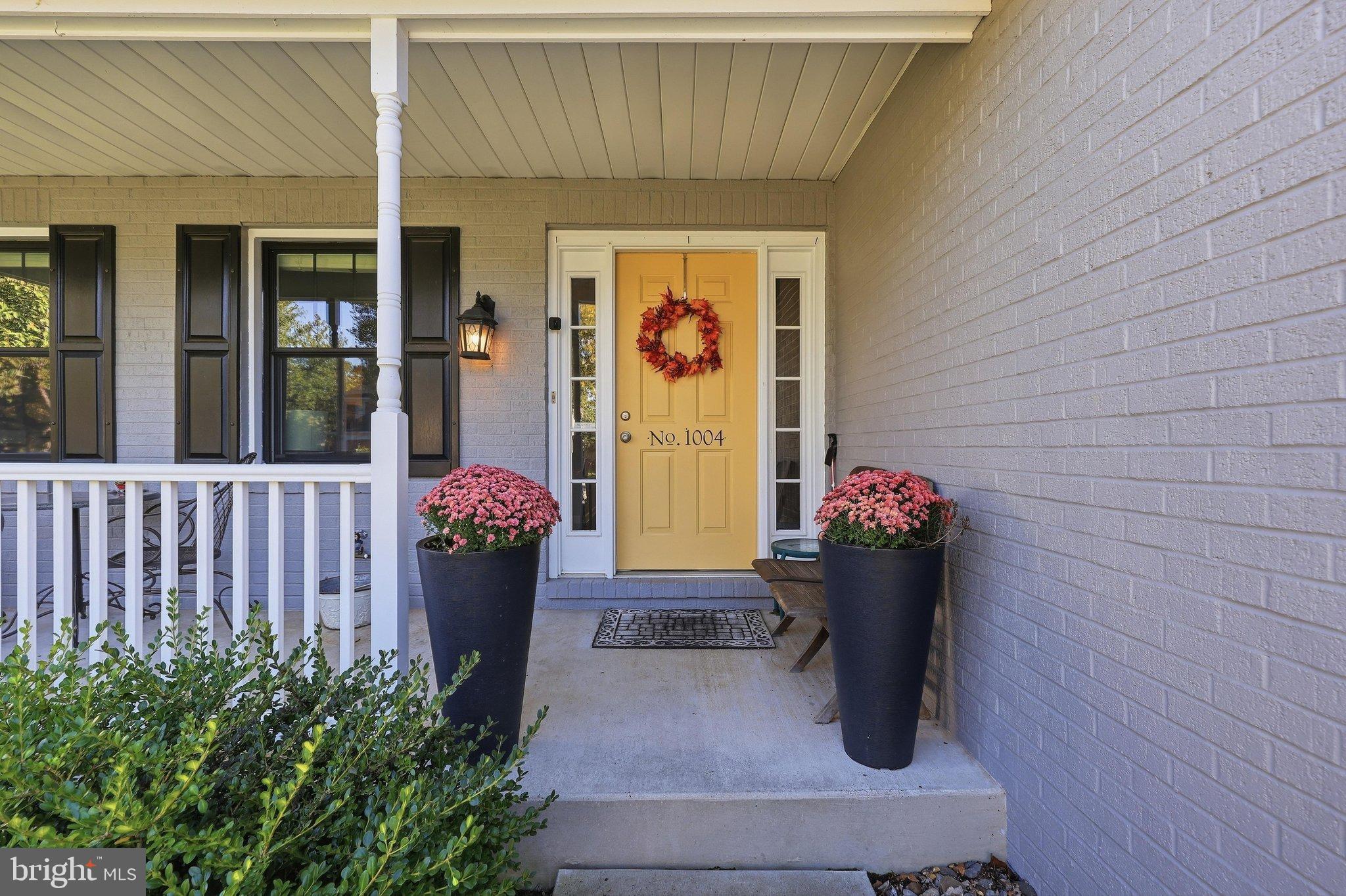 1004 Mercer Place Frederick, MD 21701 - Photo 8 of 51 Exterior Front