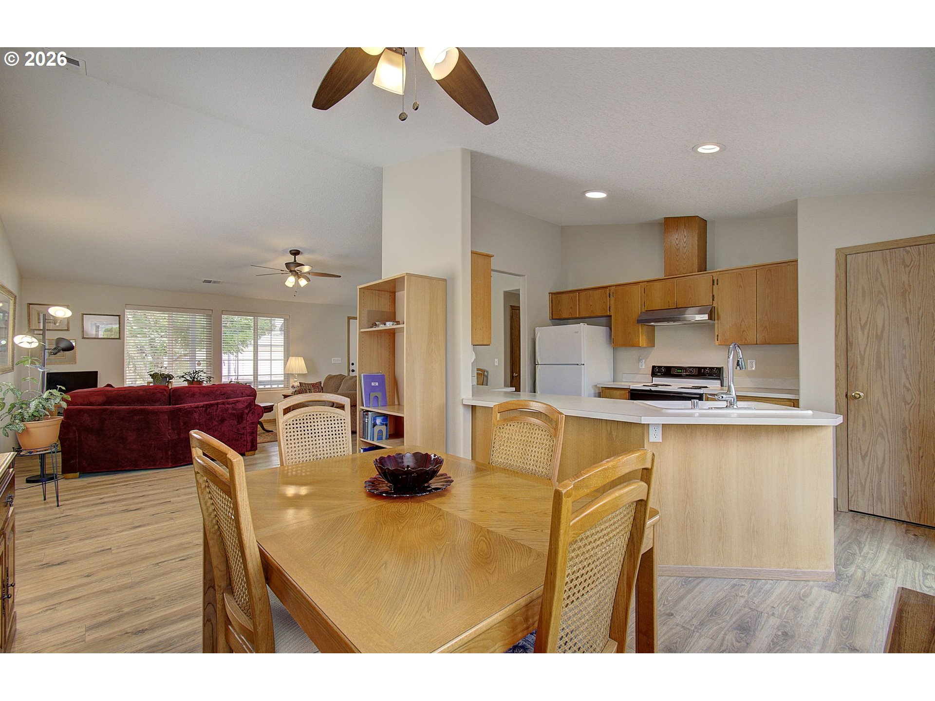 2121 Northeast 77th Avenue Vancouver, WA 98664 - Photo 7 of 26 Dining Room