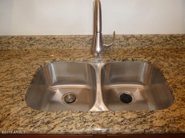 2315 West Ocotillo Road Phoenix, AZ 85015 - Photo 9 of 18 P1110540