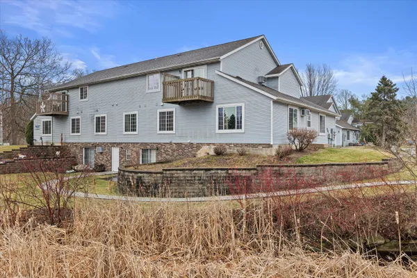 $235,000 | 501 Slinger Road, Unit 1, Slinger, WI 53086