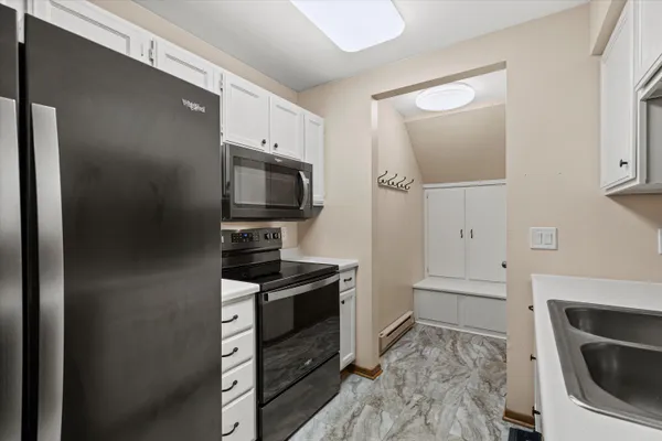 $235,000 | 501 Slinger Road, Unit 1, Slinger, WI 53086