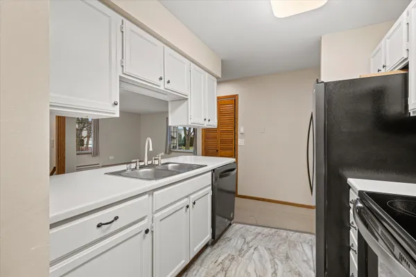 $235,000 | 501 Slinger Road, Unit 1, Slinger, WI 53086