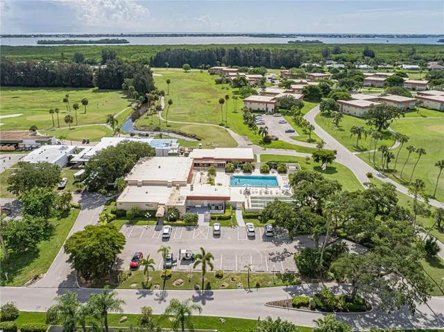 $1,600 | 55 Woodland Drive, Unit 206, Vero Beach, FL 32962