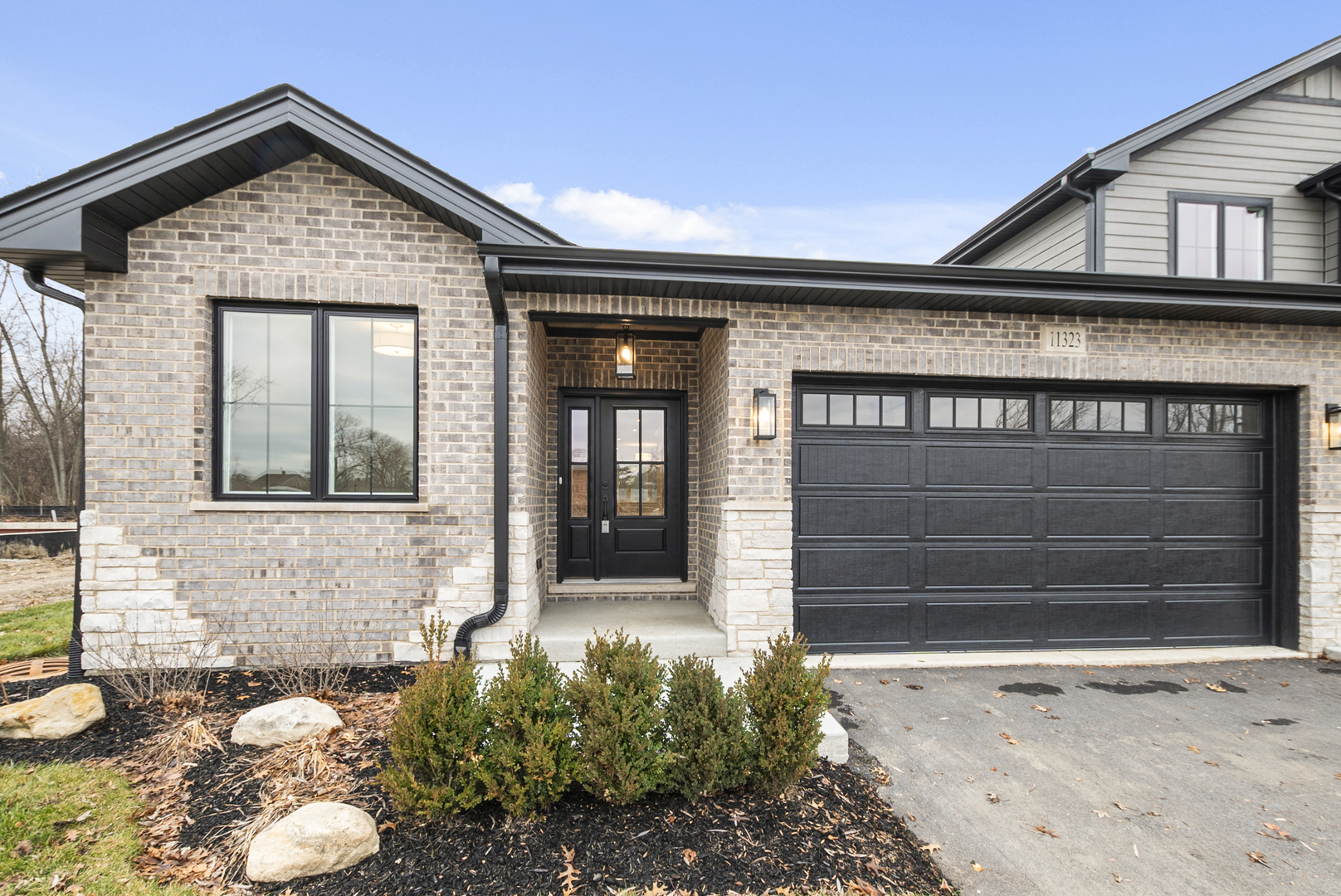 11321 1st Street Mokena, IL 60448 - Photo 3 of 28