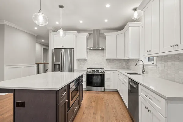 $549,900 | 11321 1st Street, Mokena, IL 60448