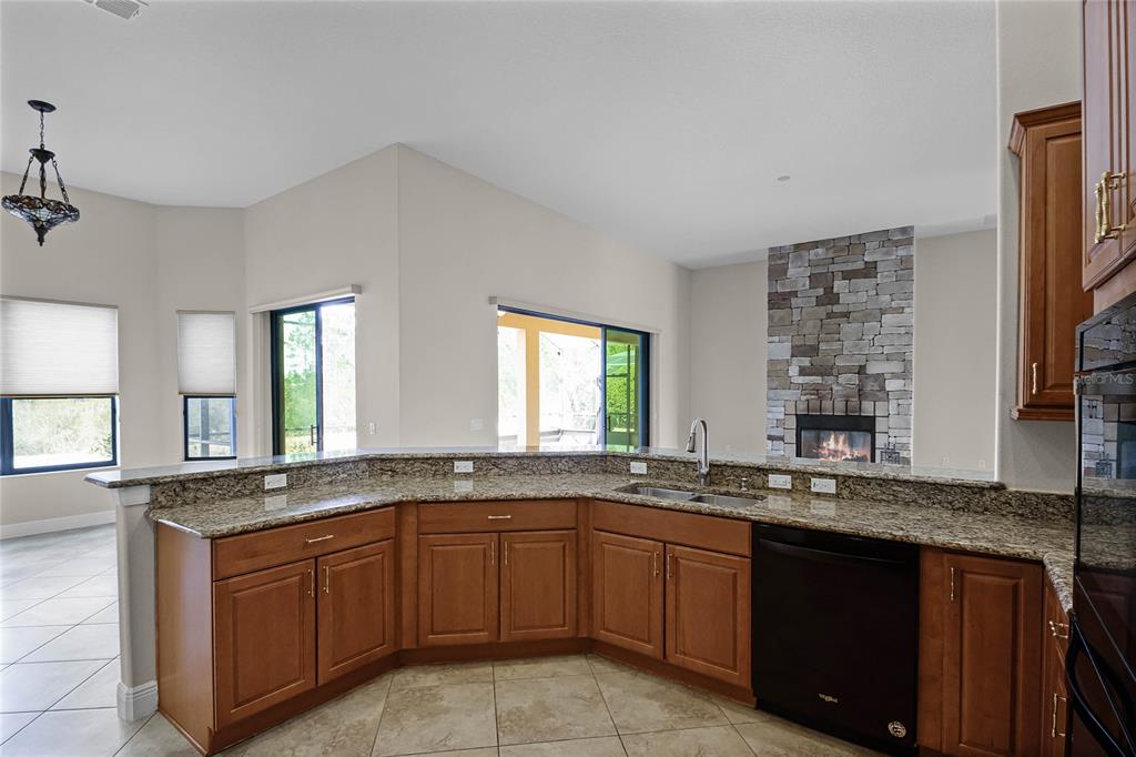 729 San Raphael Street Kissimmee, FL 34759 - Photo 15 of 47