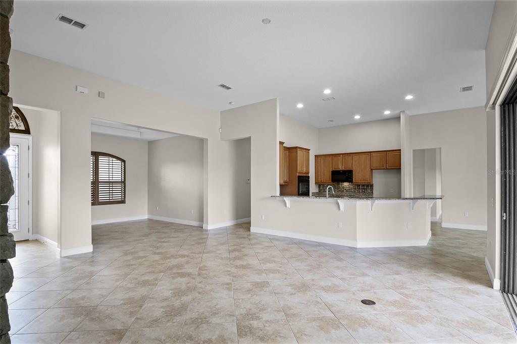 729 San Raphael Street Kissimmee, FL 34759 - Photo 7 of 47