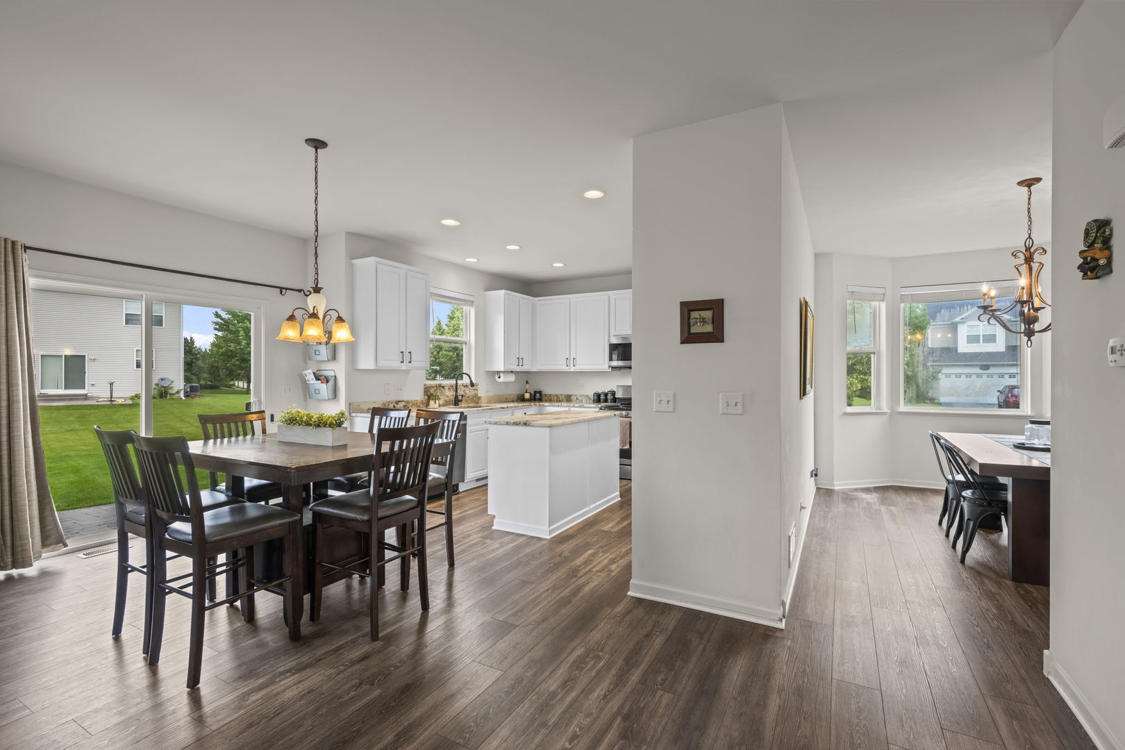 910 Marble Court Volo, IL 60073 - Photo 12 of 37