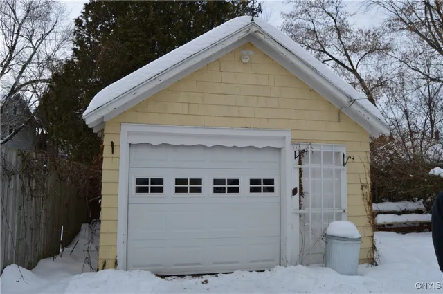 $129,900 | 803 Mildred Avenue, Utica, NY 13502