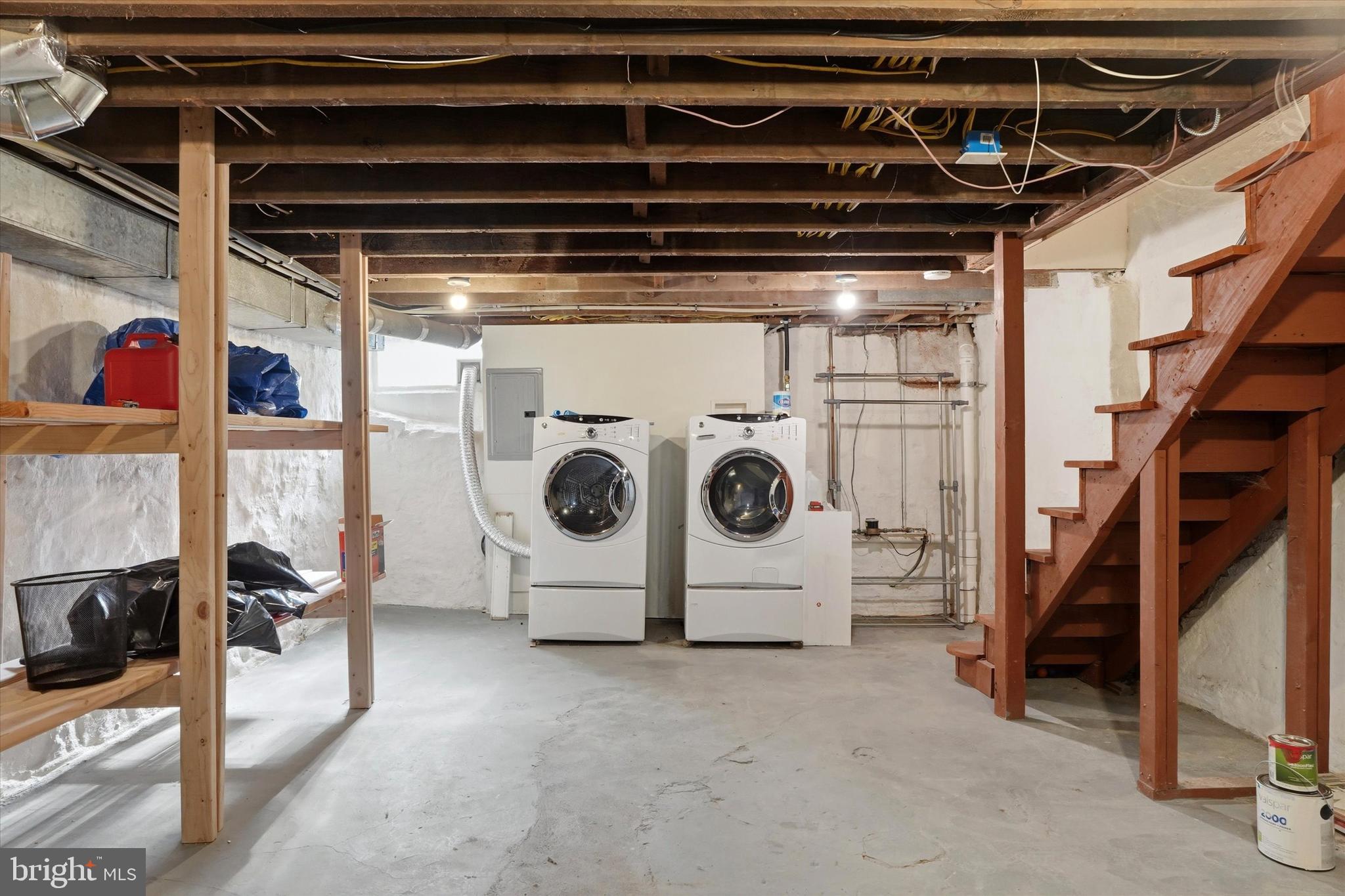 18 Vernon Road Havertown, PA 19083 - Photo 23 of 25 a utility room with dryer and washer