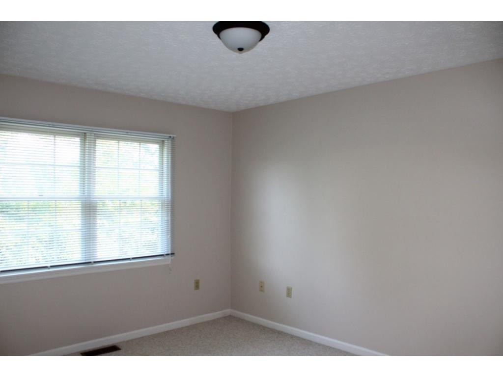 1274 Konnarock Road Kingsport, TN 37664 - Photo 19 of 24 Photo 19