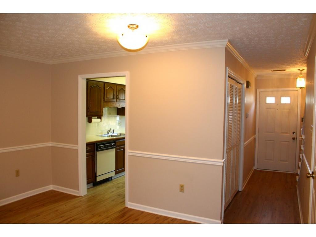 1274 Konnarock Road Kingsport, TN 37664 - Photo 5 of 24 Photo 5