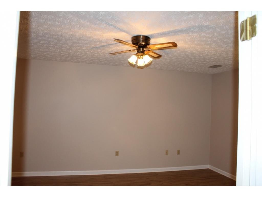 1274 Konnarock Road Kingsport, TN 37664 - Photo 10 of 24 Photo 10