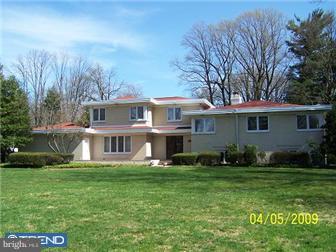 907 Frazier Road Rydal, PA 19046 - Photo 1 of 11 Exterior Front