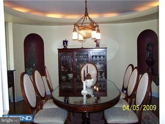 907 Frazier Road Rydal, PA 19046 - Photo 6 of 11 Dining Room