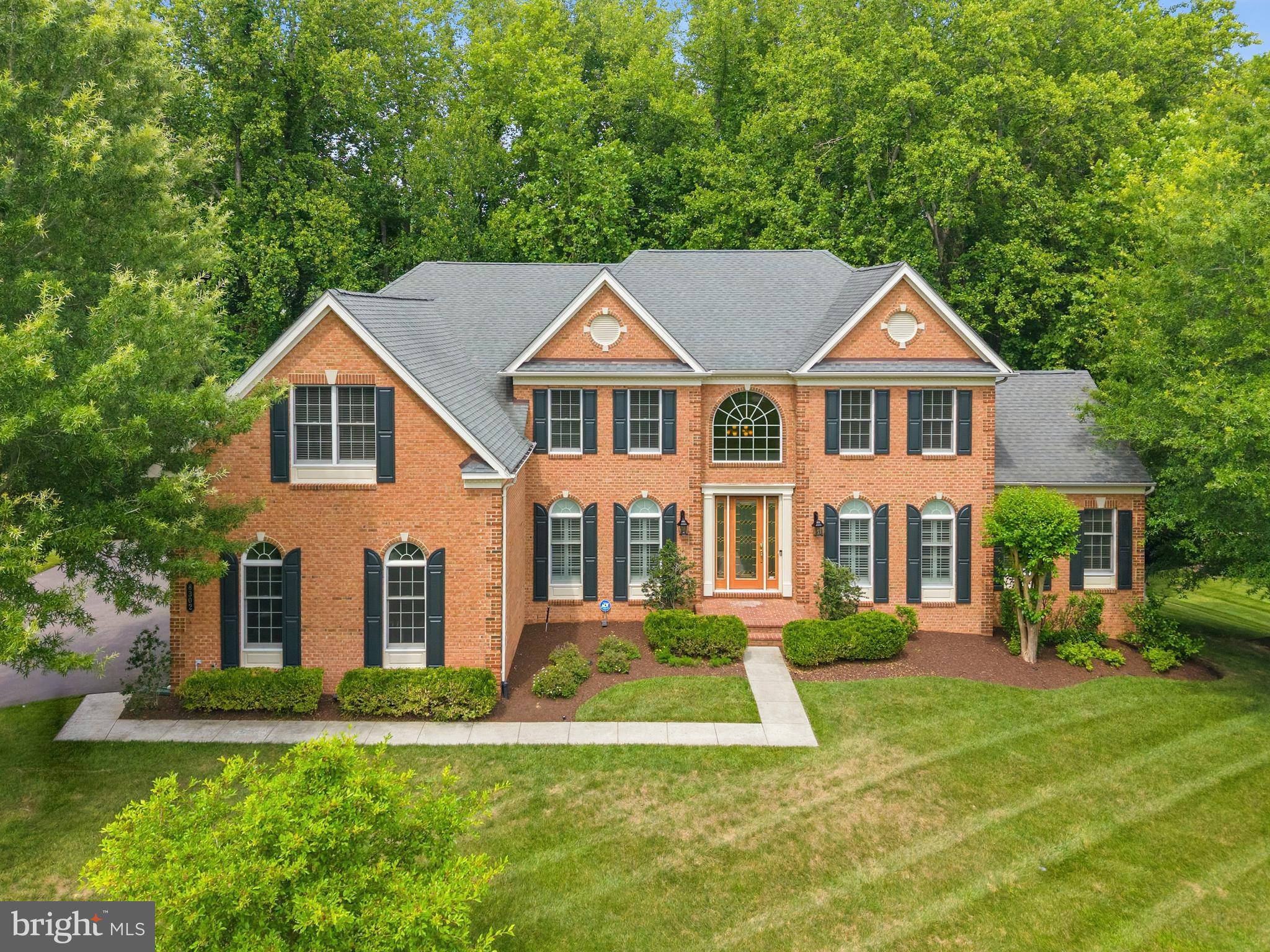 8302 Condy Court Clinton, MD 20735 - Photo 3 of 72
