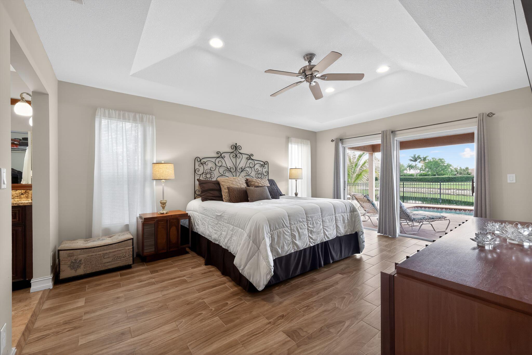 12301 Cabot Court Boca Raton, FL 33428 - Photo 12 of 30 21_12301_Cabot_Ct_Boca_Raton_FL_33428_US