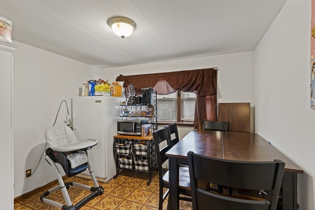 130 Brandon Avenue Springfield, MA 01119 - Photo 12 of 27 Gallery Image 12