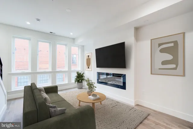 $6,200 | 2228 13th Street Northwest, Unit 3, Washington, DC 20009