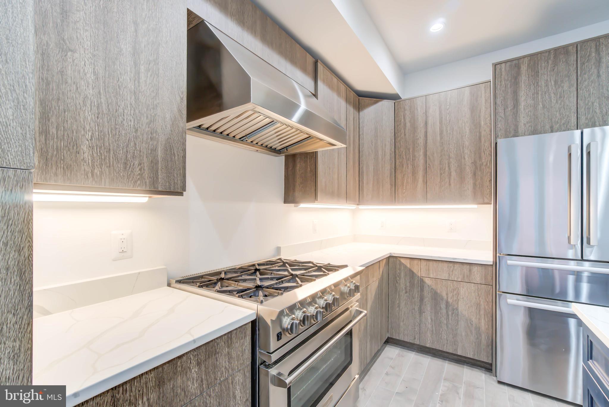 2228 13th Street Northwest, Unit 3 Washington, DC 20009 - Photo 5 of 36