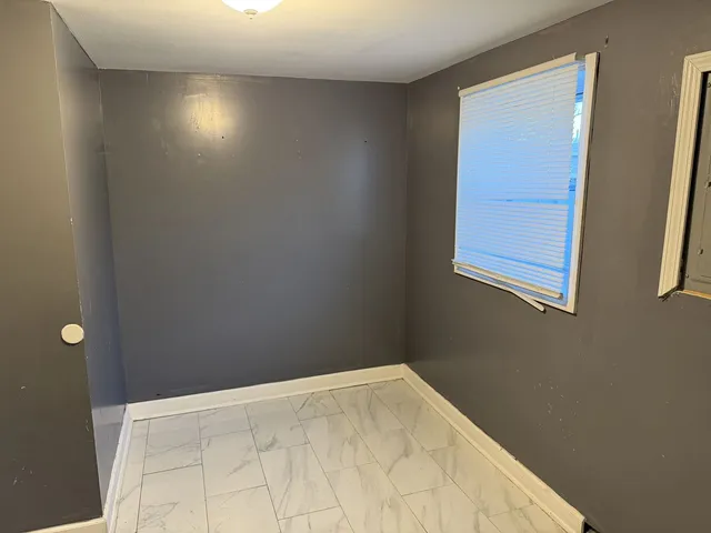 $1,900 | 756 Newell Avenue, Calumet City, IL 60409