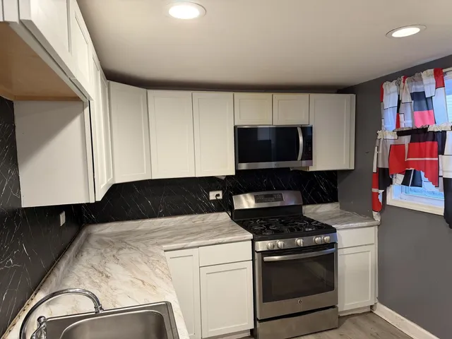 $1,900 | 756 Newell Avenue, Calumet City, IL 60409