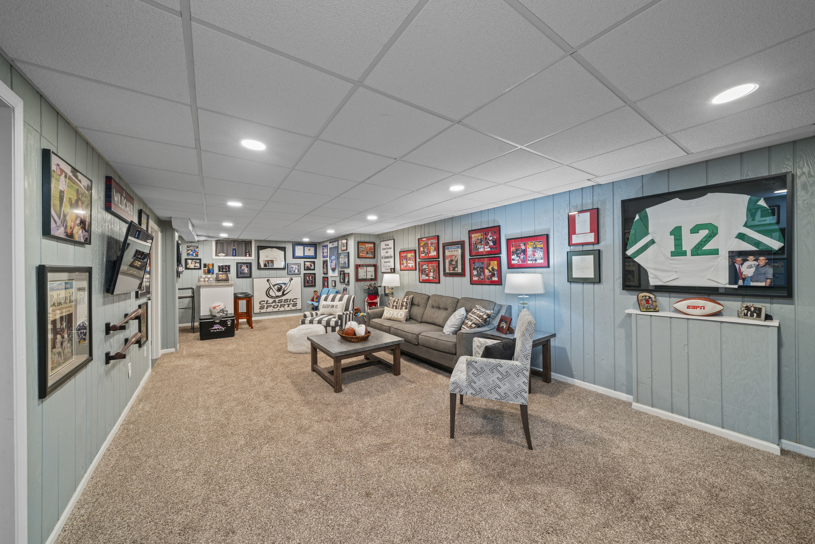 66 Winthrop New Road Sugar Grove, IL 60554 - Photo 23 of 39 a living room with furniture and a flat screen tv