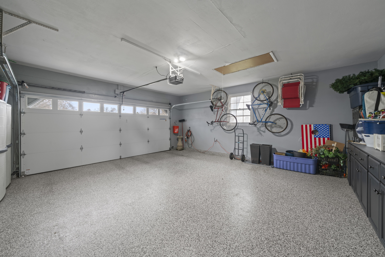 66 Winthrop New Road Sugar Grove, IL 60554 - Photo 27 of 39 a view of a garage