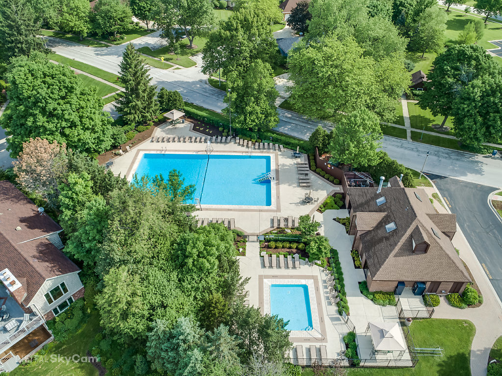 66 Winthrop New Road Sugar Grove, IL 60554 - Photo 35 of 39 an aerial view of a house