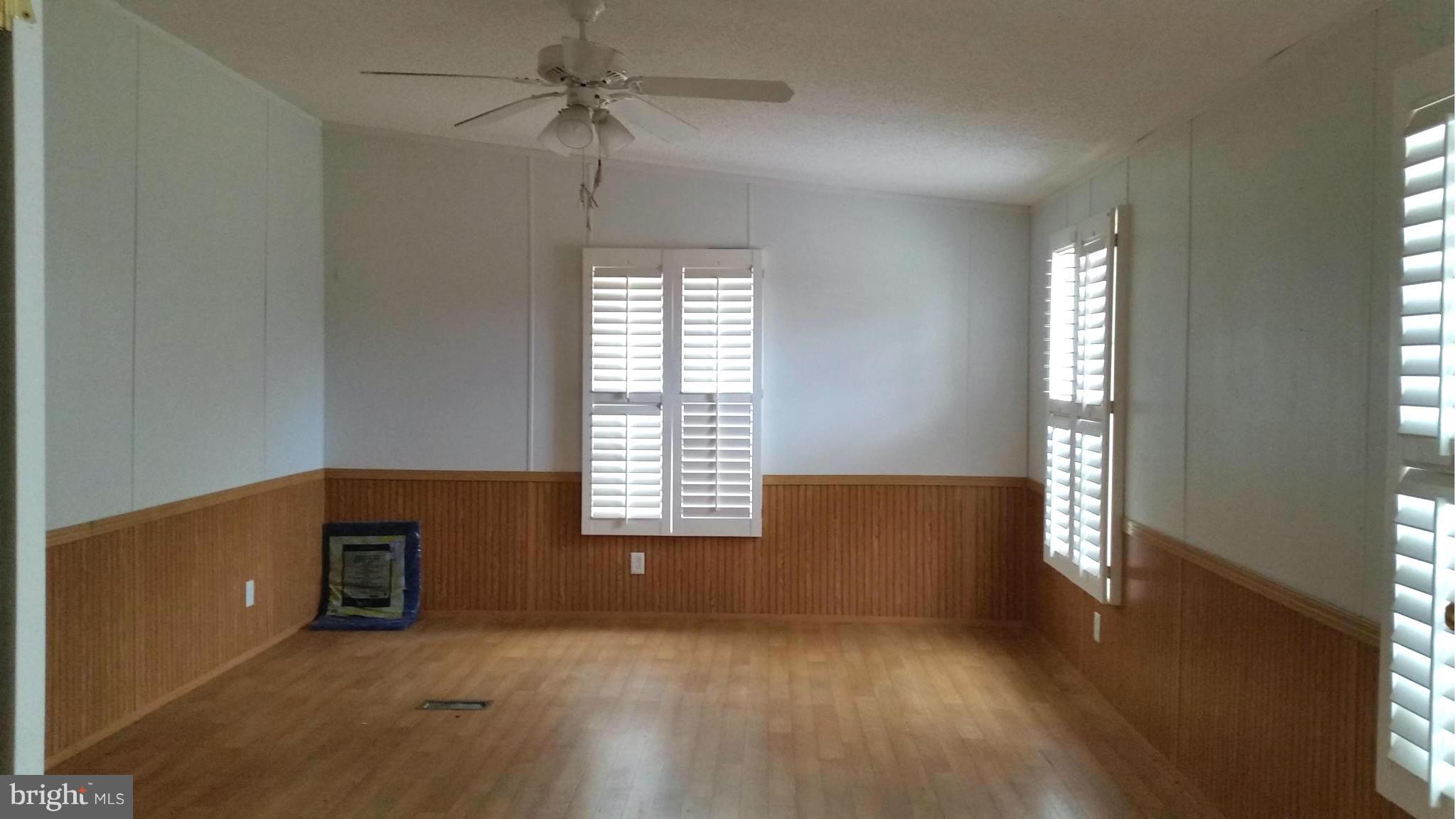 9387 Dulaney Road Rixeyville, VA 22737 - Photo 14 of 27 Family Room