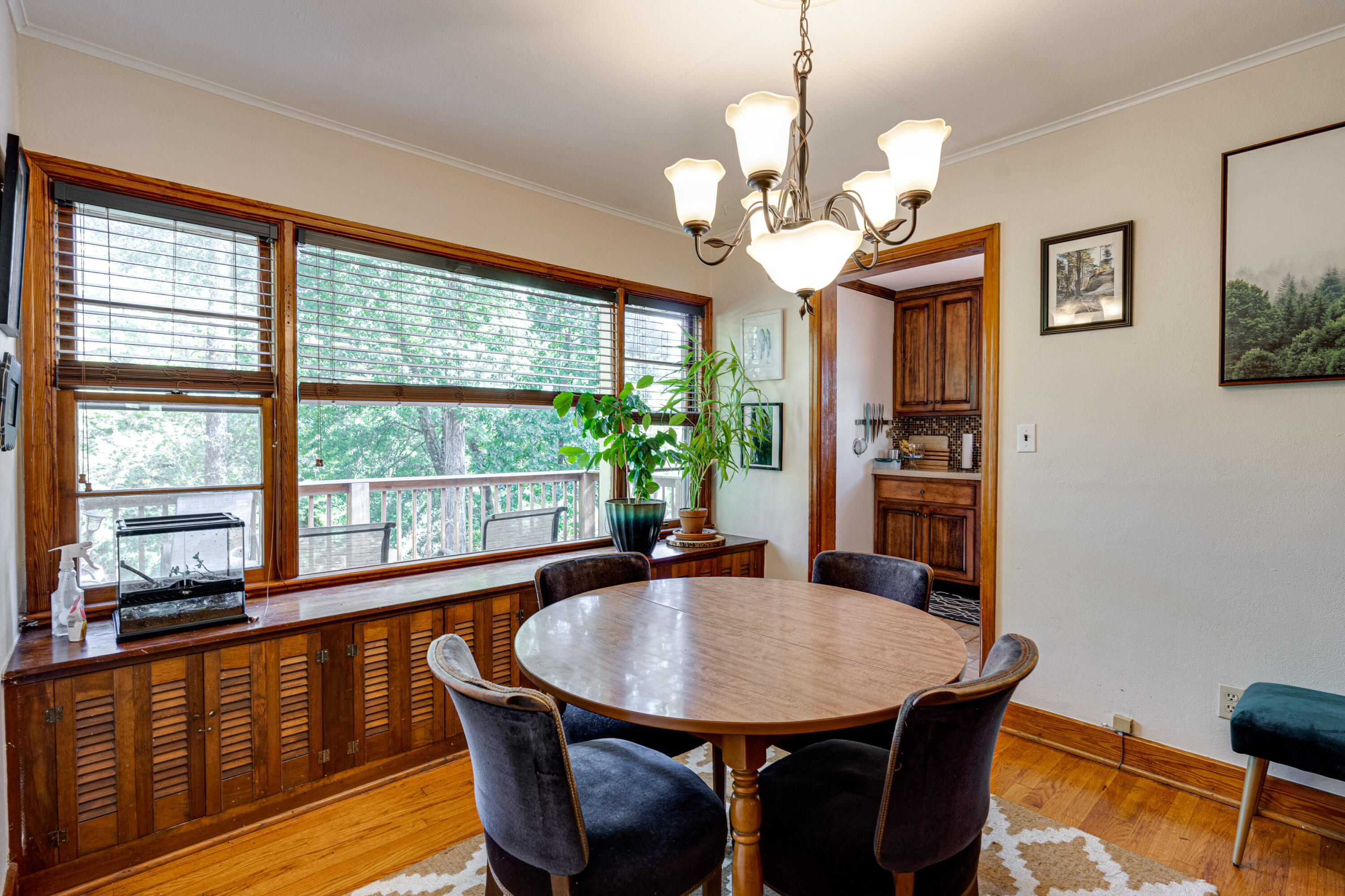 2432 Hamill Road Hixson, TN 37343 - Photo 8 of 29 8