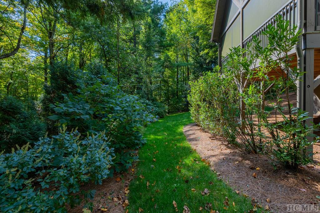 376 Old Orchard Road Highlands, NC 28741 - Photo 32 of 42 Gallery Image 32