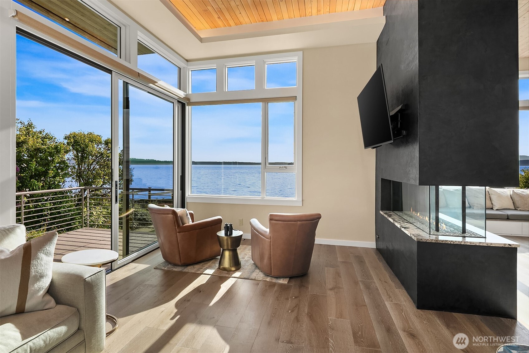 7161 Beach Drive Southwest Seattle, WA 98136 - Photo 6 of 40
