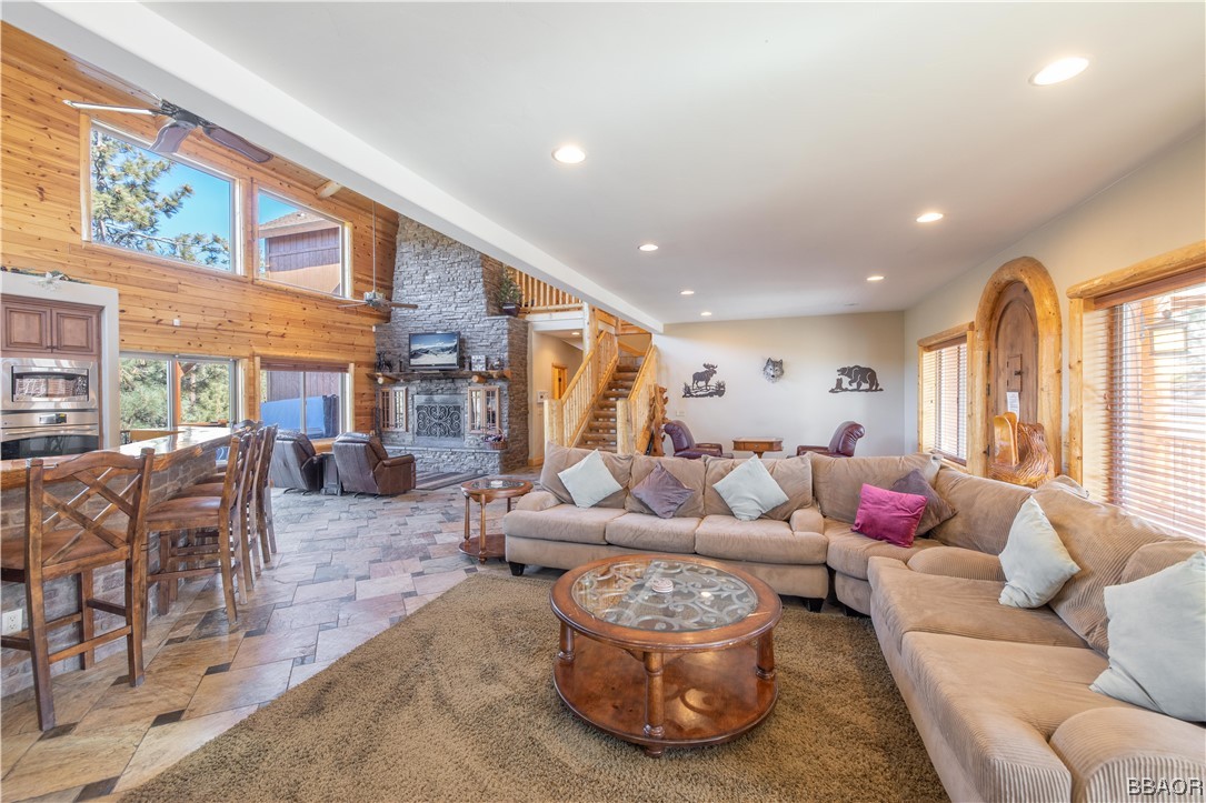 42324 Eagle Ridge Big Bear Lake, CA 92315 - Photo 13 of 50 a living room with furniture and a large window