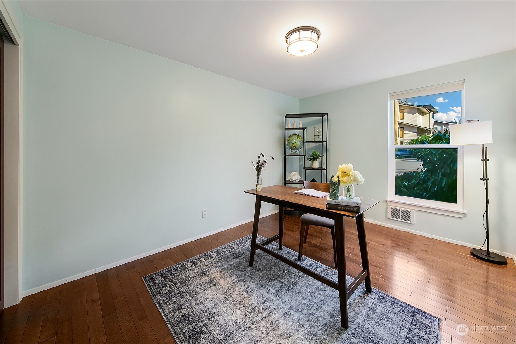 500 Elm Way, Unit 28 Edmonds, WA 98020 - Photo 15 of 26 Gallery Image 15