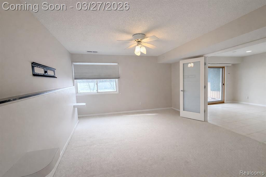 1932 Klingensmith Road Bloomfield Hills, MI 48302 - Photo 7 of 27