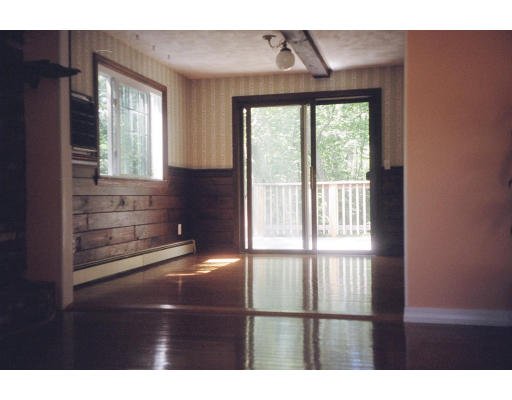 598 Flat Hill Road Lunenburg, MA 01462 - Photo 5 of 17 Gallery Image 5
