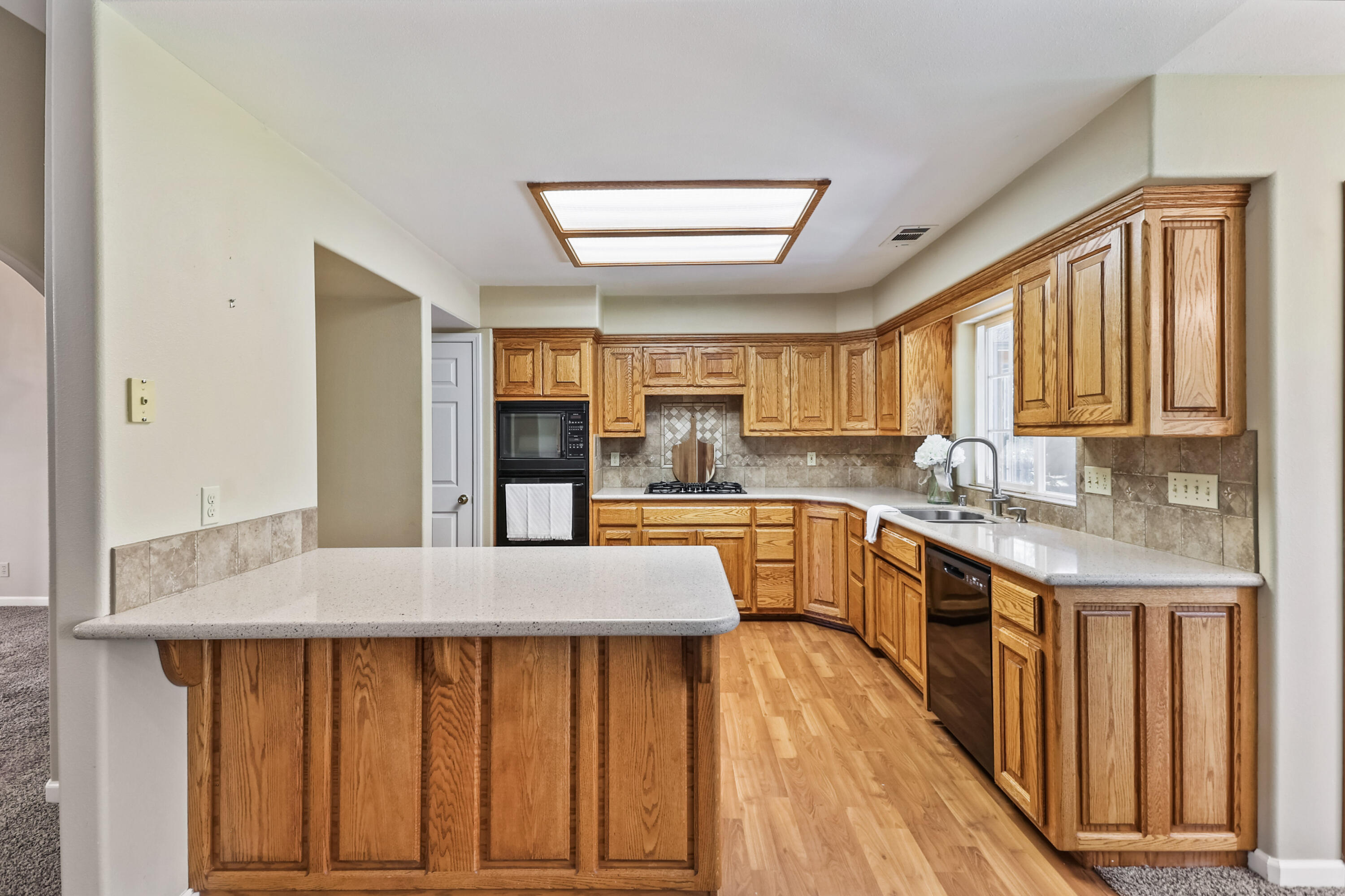 4420 Brittany Drive Redding, CA 96002 - Photo 15 of 31 IMG_1007